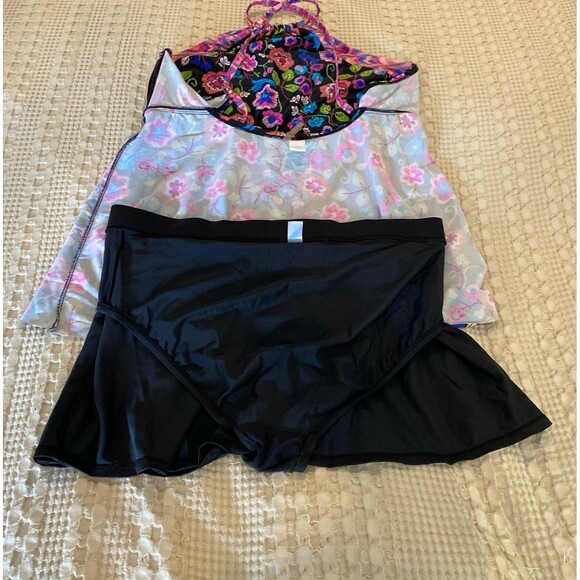 New Directions Swimsuit 2 Piece Halter Top Bottom Skirt Bright Floral Size 1X - Picture 10 of 10